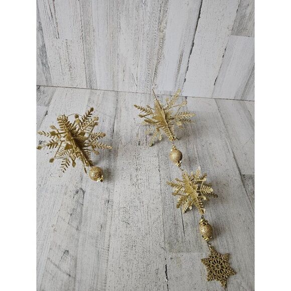 Vintage Gold sparkle snowflake ornament decor large - Picture 1 of 11